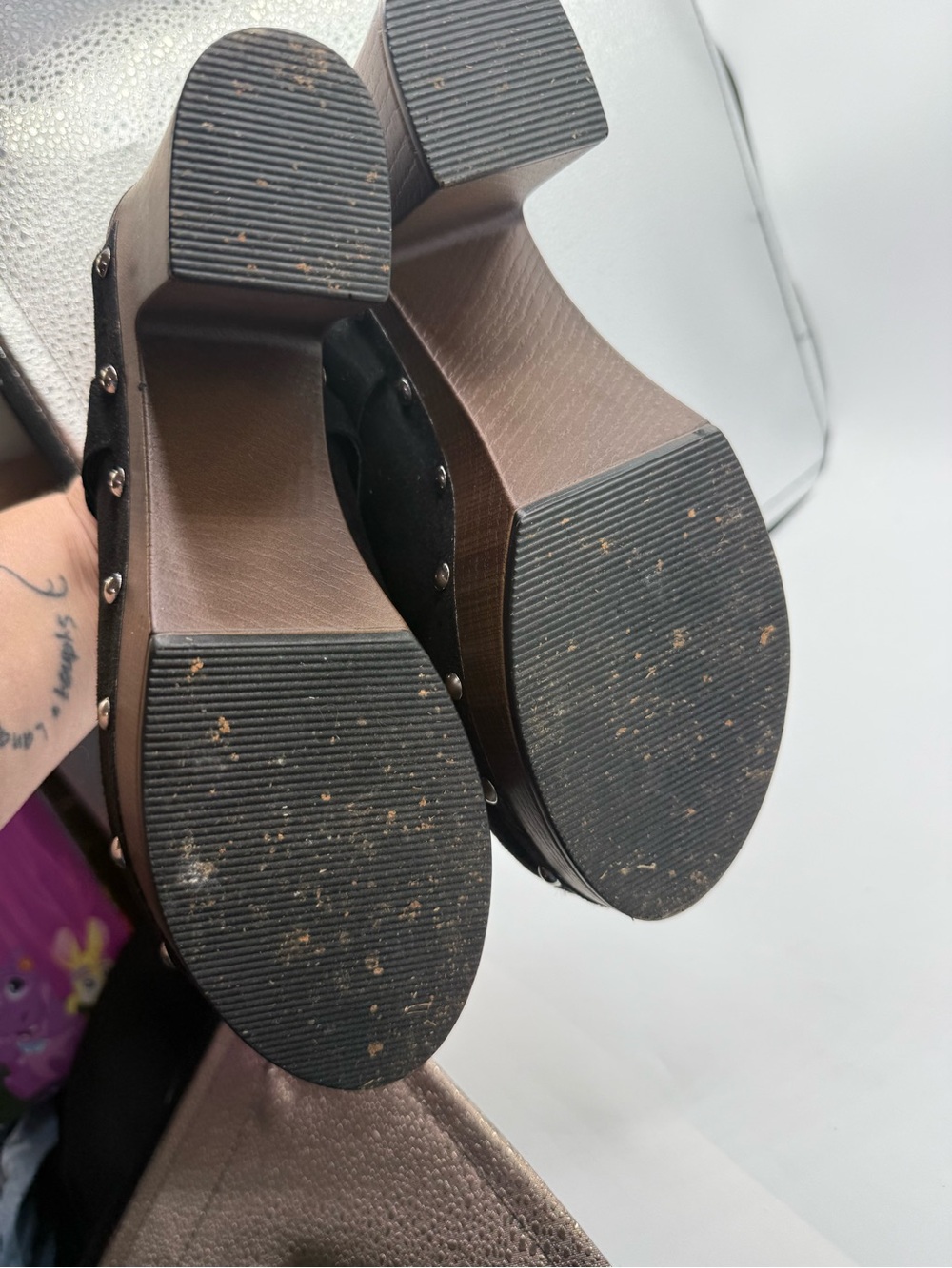 Sugar Women’s Black Studded Clogs Mules Sz 7.5M - Picture 5 of 5
